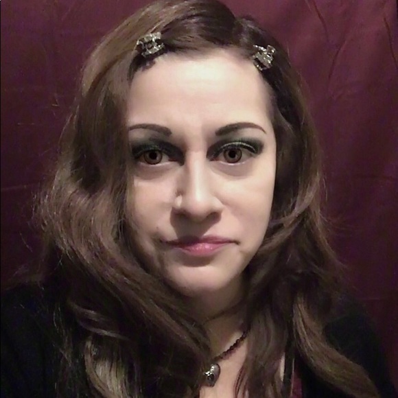 Meet your Posher, Gracie - Picture 1 of 1